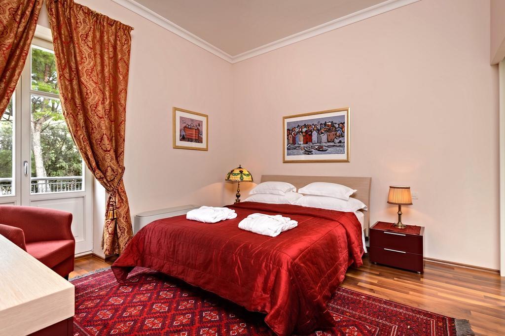 Villa Diocletian Spalato Esterno foto